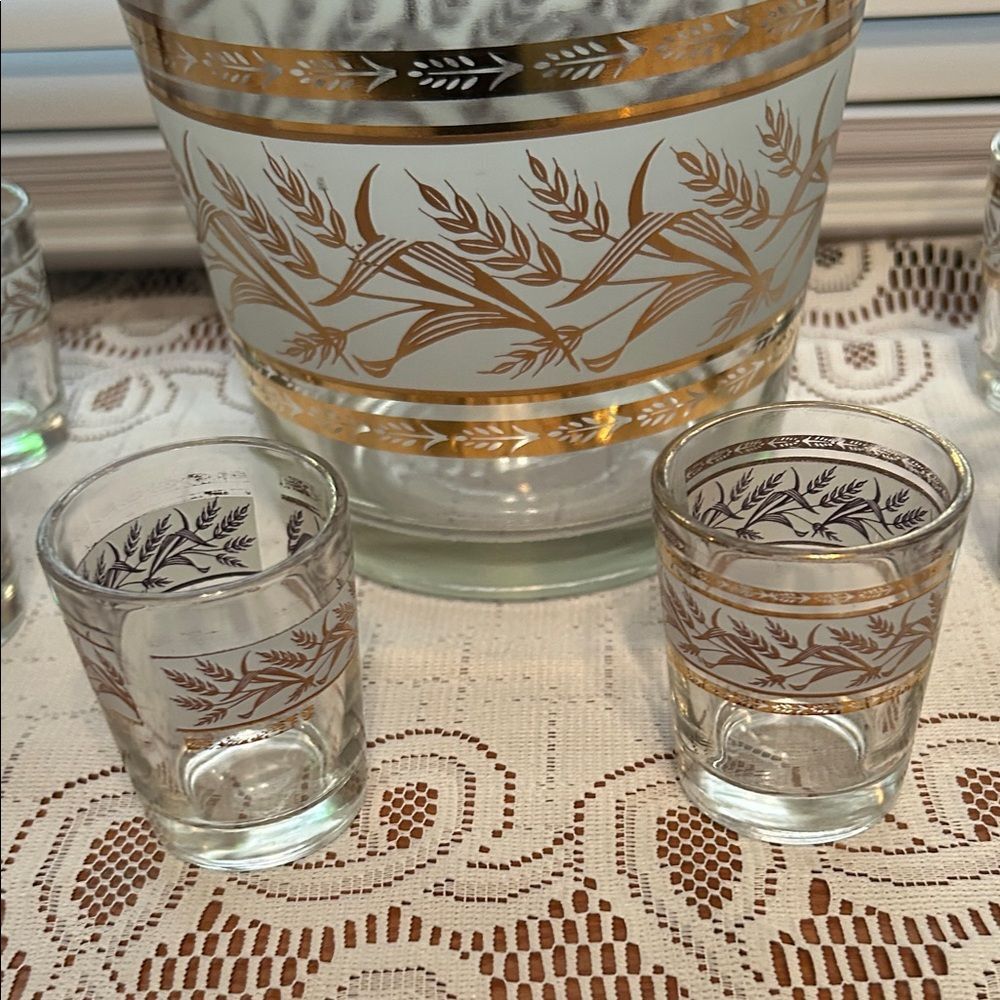 Jeanette Golden Harvest Ice Bucket and shot glass set Bucket H 5 x Di 6 in - Picture 4 of 10